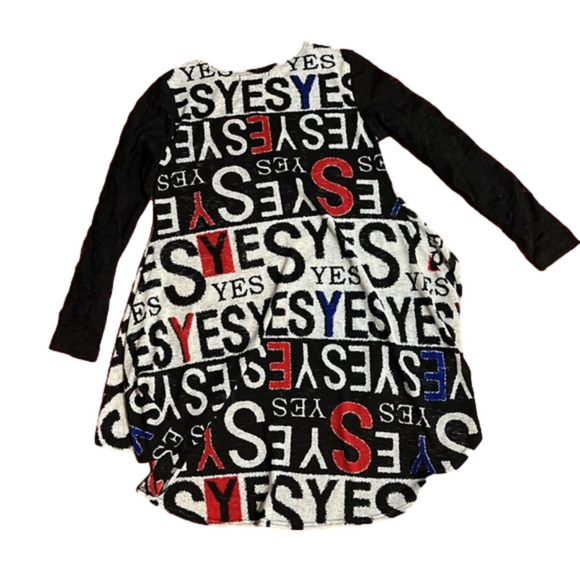 size s mishca “yes” long sleeve tee with lace sleeves - Picture 2 of 3